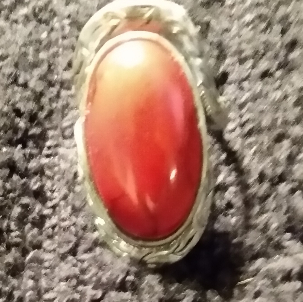 Ring - Picture 5 of 6